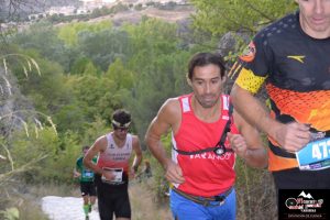 Israel Fernández y Miriam Obispo se imponen en el Trail nocturno de San Julián