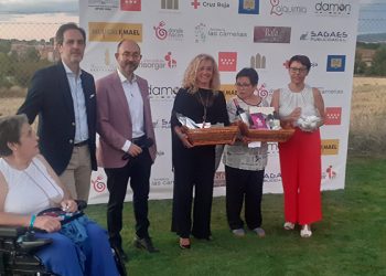 La Asociación de Esclerosis Múltiple de Cuenca celebró su acto benéfico con la asistencia de más de doscientas personas