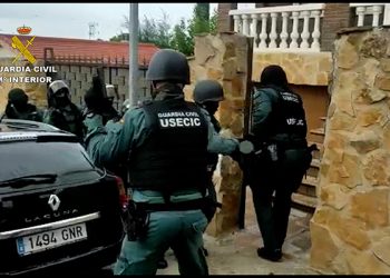 La Guardia Civil desmantela una plantación de marihuana “indoor” en Torrejón del Rey
