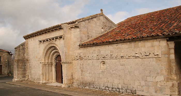 La iglesia de San Bartolomé y la capilla de San Galindo en Campisábalos protagonizarán un curso online sobre “edificios singulares del románico hispano”