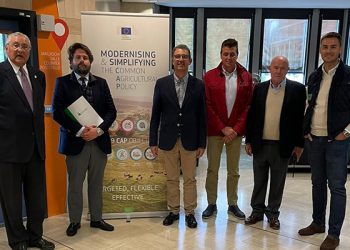 La Mesa Nacional del Ajo traslada en Bruselas los problemas de este producto 5 La Mesa Nacional del Ajo traslada en Bruselas los problemas de este producto
