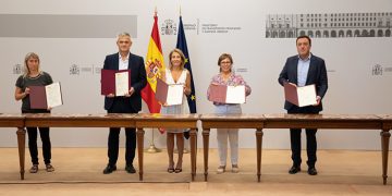 La ministra Raquel Sánchez firma el protocolo de la Agenda Urbana con la Mancomunidad Alto Tajo