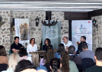 La Semana de la Cultura Rural en Tragacete da comienzo con la intervención de Rocío Márquez