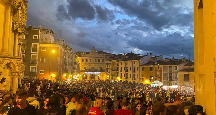 La última verbena de San Mateo deja diez actuaciones y tres traslados al Hospital Virgen de la Luz