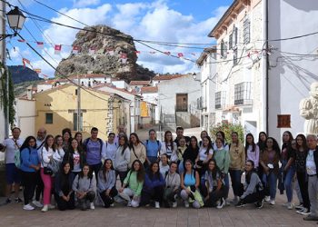 Las futuras maestras de Educación Infantil inician sus clases en la Serranía de Cuenca
