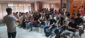 Luismi Regidor, exconcursante de MasterChef 10,  inaugura el curso escolar del Centro Integrado de Formación Profesional de Guadalajara