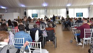 Martínez Chana anuncia en Villagarcía del Llano “una subida notable” del presupuesto destinado a asociaciones de mayores