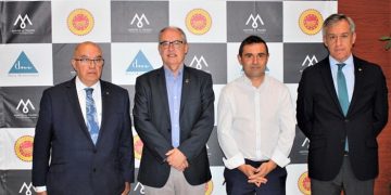 Más de 100 profesionales del sector oleícola se dan cita en IV Foro de la Calidad del AOVE 'Montes de Toledo', que ha contado con la participación de Eurocaja Rural