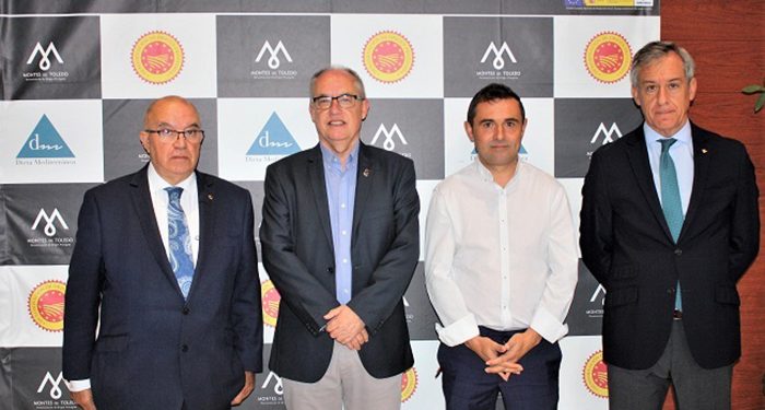 Más de 100 profesionales del sector oleícola se dan cita en IV Foro de la Calidad del AOVE 'Montes de Toledo', que ha contado con la participación de Eurocaja Rural