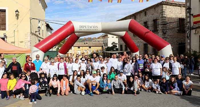 Más de 400 atletas se dan cita en la VII Carrera Lago de Pareja