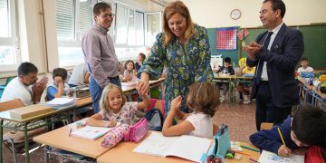 Más de 4.690 docentes y no docentes de Castilla-La Mancha trabajarán este curso por la mejora de la orientación, la convivencia y la inclusión educativa