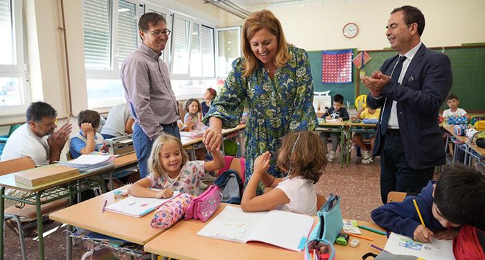 Más de 4.690 docentes y no docentes de Castilla-La Mancha trabajarán este curso por la mejora de la orientación, la convivencia y la inclusión educativa 1 Más de 4.690 docentes y no docentes de Castilla-La Mancha trabajarán este curso por la mejora de la orientación, la convivencia y la inclusión educativa