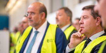 Page anuncia una inversión de 150 millones de euros en el área sanitaria, 104 de los cuales van a sufragar las facturas de electricidad de todos los centros del Sescam