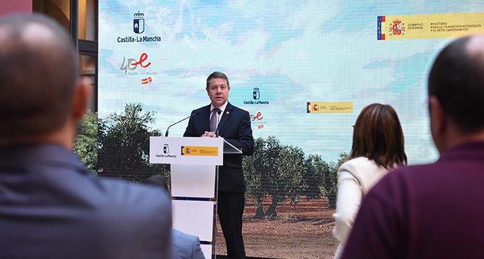 Page se niega en rotundo a que el Corpus deje de ser fiesta regional