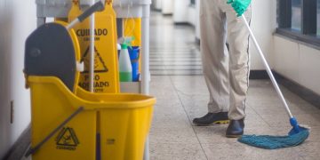 UGT gana una sentencia histórica para los trabajadores de la limpieza del Ayuntamiento de Cabanillas del Campo