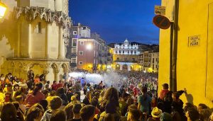 Un trasladado al Hospital Virgen de la Luz tras una caída y cinco atenciones leves, balance de la noche del domingo en San Mateo