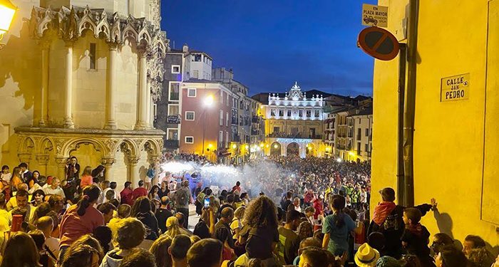 Un trasladado al Hospital Virgen de la Luz tras una caída y cinco atenciones leves, balance de la noche del domingo en San Mateo