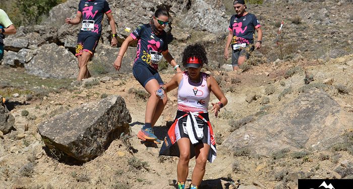Antonio Cerezo y Arantxa Ramírez se coronan en la I Carrera de Montaña “El Picón” de Beamud