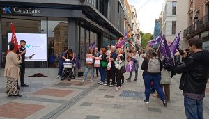 CCOO-Enseñanza CLM vuelve a movilizarse en toda la región por la reducción de la jornada lectiva de losas docentes y la contratación de losas interinosas durante el verano