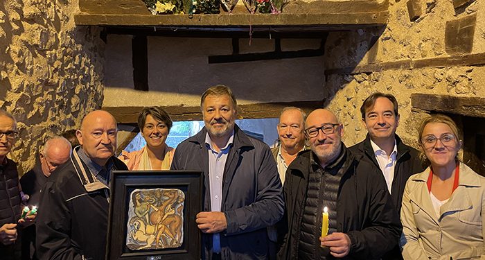 El Ayuntamiento de Cuenca reconoce al centro de mayores ‘San Pedro’ en su vigésimo aniversario 1 El Ayuntamiento de Cuenca reconoce al centro de mayores ‘San Pedro’ en su vigésimo aniversario
