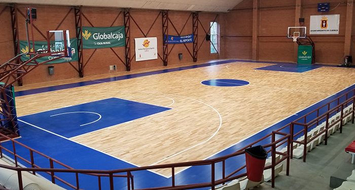 El Ayuntamiento de Cuenca renueva por completo la pista ‘Esperanza Calvo’ del polideportivo El Sargal