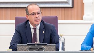 El Ayuntamiento de Guadalajara congela todos los impuestos municipales, tasas y precios públicos para 2023, tras dos ejercicios de bajadas moderadas