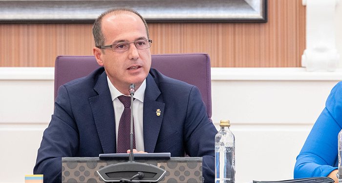 El Ayuntamiento de Guadalajara congela todos los impuestos municipales, tasas y precios públicos para 2023, tras dos ejercicios de bajadas moderadas 1 El Ayuntamiento de Guadalajara congela todos los impuestos municipales, tasas y precios públicos para 2023, tras dos ejercicios de bajadas moderadas