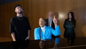 El espectacular musical ‘Cruz de Navajas, el último Mecano’ llega al Teatro Auditorio de Cuenca con más de 20 artistas sobre el escenario