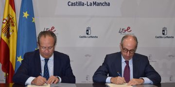 El Gobierno de Castilla-La Mancha y el Consejo Regional de Cámaras de Comercio refuerzan su colaboración para la prestación de servicios a los emprendedores