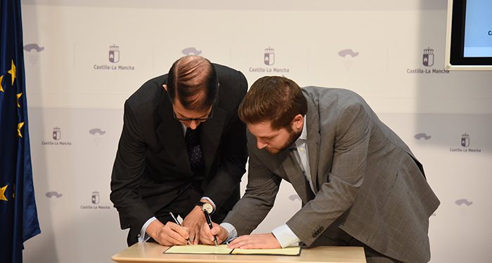 El Gobierno regional y entidades financieras de Castilla-La Mancha firman un convenio para facilitar financiación de las ayudas a la rehabilitación de vivienda