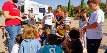 El laboratorio de FabLab, financiado por Diputación, finaliza su recorrido por seis pueblos conquenses con un millar de participantes