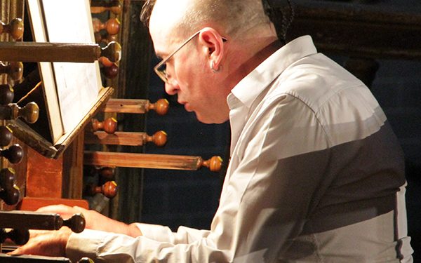 El organista e investigador Jesús Gonzalo en ´Música en la Catedral’