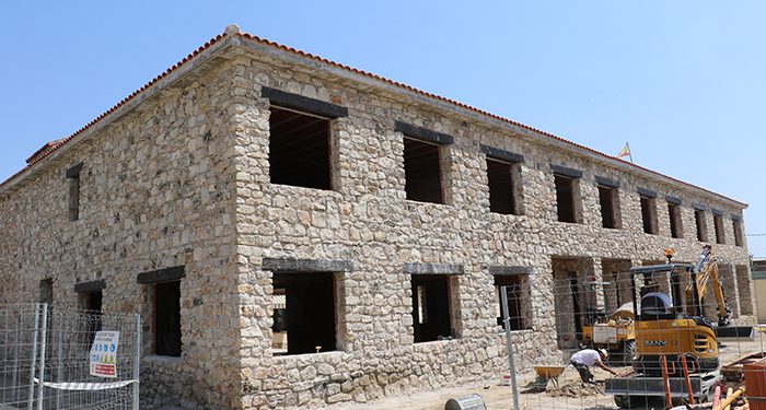 El Pleno de Tamajón adjudica la tercera fase de la ampliación en la Residencia Virgen de los Enebrales