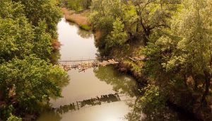 El puente colgado de Azuqueca de Henares entra en la Lista Roja de Patrimonio