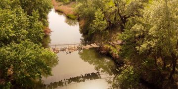 El puente colgado de Azuqueca de Henares entra en la Lista Roja de Patrimonio