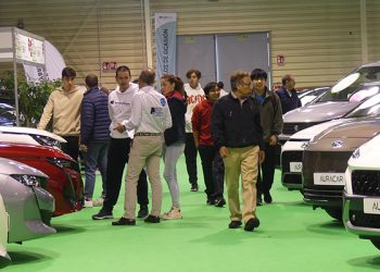 El XIII Salón del Vehículo de Ocasión de Cuenca cierra sus primeras ventas en un comienzo con muchos visitantes