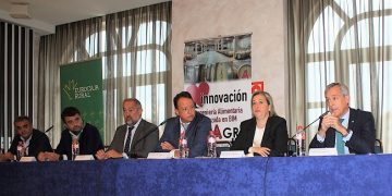 Eurocaja Rural resalta la contribución del sector primario al desarrollo regional en la Jornada DICA