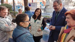 Eusebio Robles reconoce el trabajo que se realiza desde la Asociación del Daño Cerebral Sobrevenido en Guadalajara