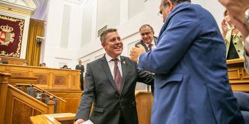 García-Page encara el final de legislatura con una región a la vanguardia en materia de vacunas y con el compromiso de seguir garantizando la igualdad