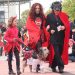 Gran éxito del «MascoHalloween», con casi 70 mascotas disfrazadas en la Plaza del Pueblo de Cabanillas
