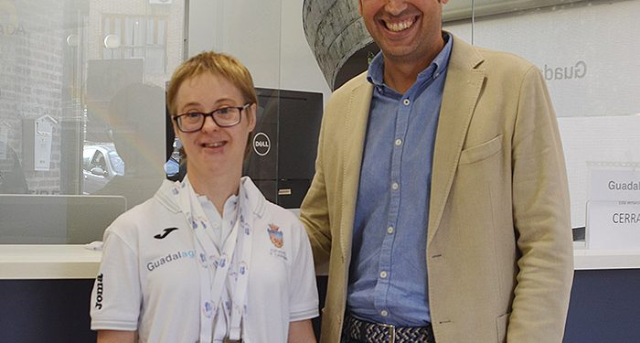 Guadalagua renueva su compromiso con la nadadora Marta Martínez Agustín 1 Guadalagua renueva su compromiso con la nadadora Marta Martínez Agustín