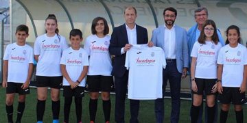 Incarlopsa renueva su compromiso de colaboración con la Balompédica