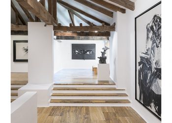 El arte abstracto de Cuenca inunda Barcelona: los principales pintores españoles miden sus fuerzas en un diálogo con Rothko, Pollock o De Kooning El arte abstracto de Cuenca inunda Barcelona: los principales pintores españoles miden sus fuerzas en un diálogo con Rothko, Pollock o De Kooning