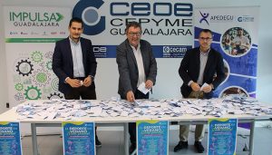 La Asociación de Empresarios de Servicios de la Actividad Física y el Deporte de Guadalajara sortea los cheques de su campaña “El deporte en verano tiene premio”
