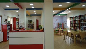 La Biblioteca Municipal de Brihuega rinde homenaje al periodista y escritor Manu Leguineche