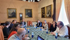 La Diputación de Cuenca, la Fundación de los Ferrocarriles Españoles y la UCLM crearán un grupo de trabajo para las alternativas del tren convencional