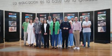 La Junta da a conocer diez de los yacimientos visitables más representativos del arte rupestre regional con una exposición abierta hasta el 28 de octubre