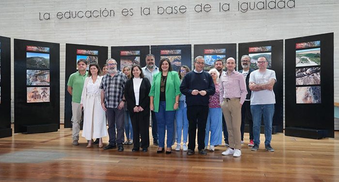 La Junta da a conocer diez de los yacimientos visitables más representativos del arte rupestre regional con una exposición abierta hasta el 28 de octubre 1 La Junta da a conocer diez de los yacimientos visitables más representativos del arte rupestre regional con una exposición abierta hasta el 28 de octubre