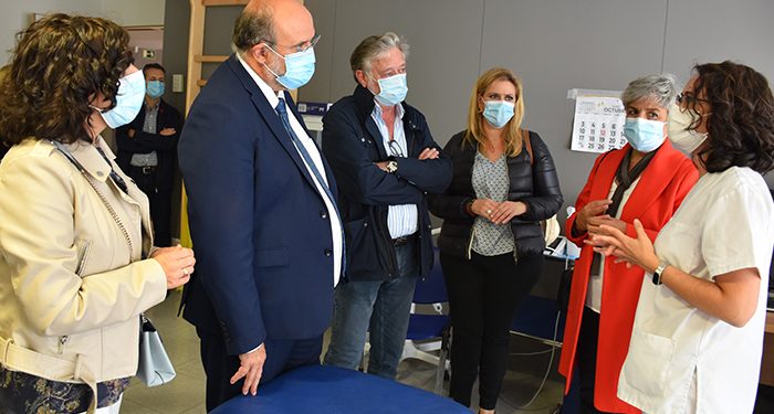 La Junta pone en marcha el servicio de Fisioterapia en el Centro de Salud de Mira