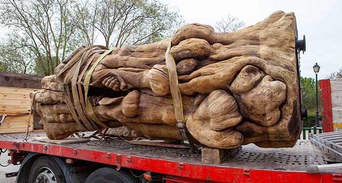 La talla en madera 'Confinamiento de la reina Juana en Tordesillas', ya está en Sigüenza